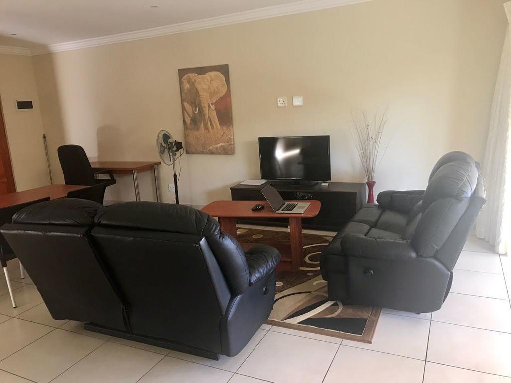 Anka Lodge Johannesburg Bagian luar foto