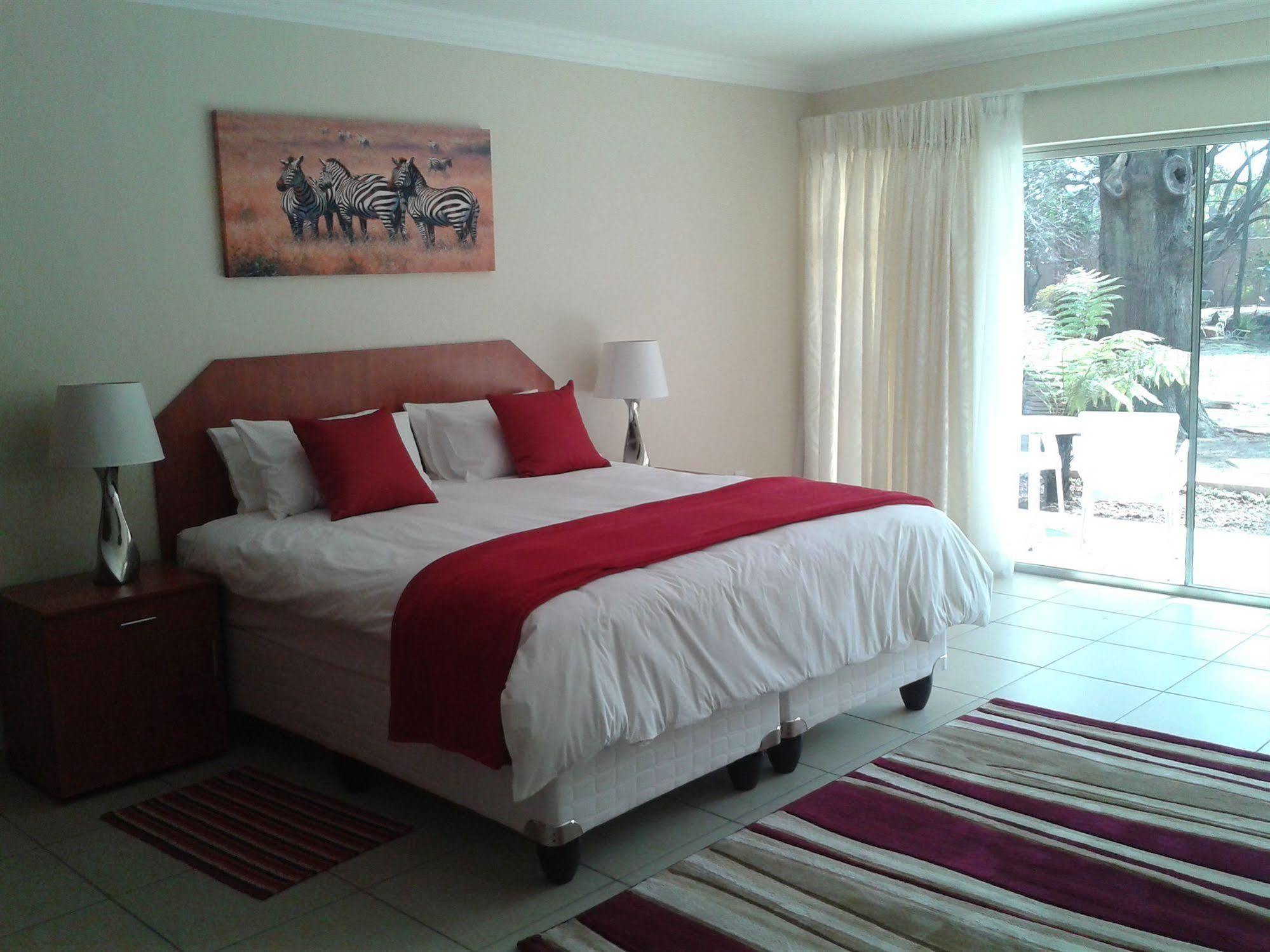 Anka Lodge Johannesburg Bagian luar foto
