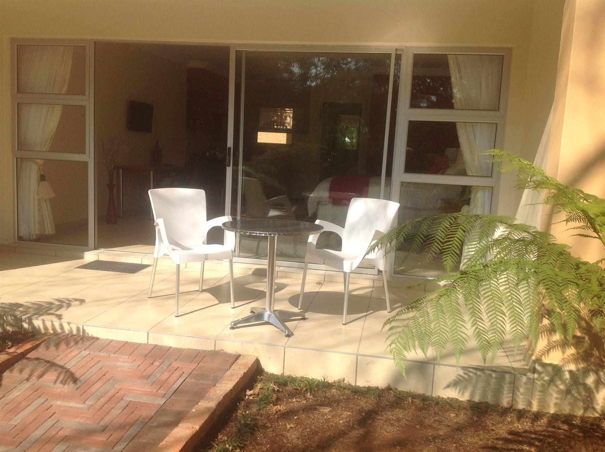 Anka Lodge Johannesburg Bagian luar foto